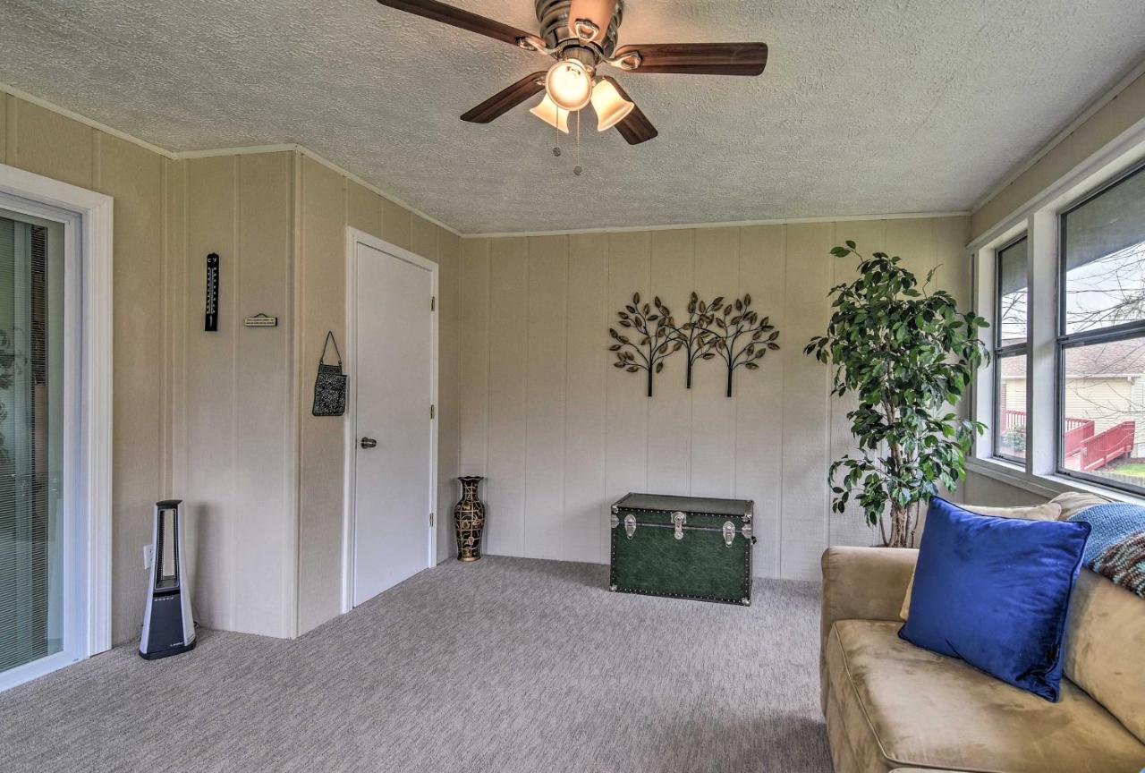 Condo With Sunroom, Near Downtown Hendersonville! Dış mekan fotoğraf