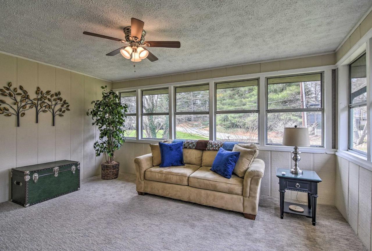 Condo With Sunroom, Near Downtown Hendersonville! Dış mekan fotoğraf